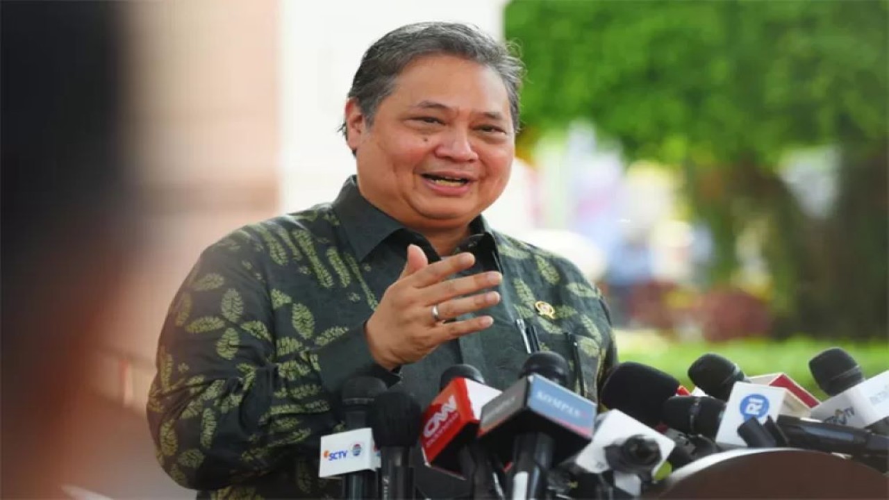 Menko Perekonomian Airlangga Hartarto memberikan keterangan pers terkait hasil rapat membahas perundingan tarif resiprokal AS/ist