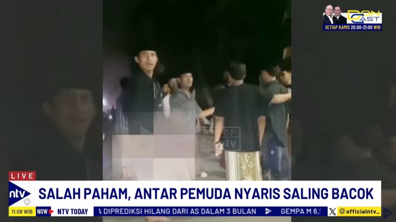 Dua kelompok pemuda dari dua desa di Kabupaten Bangkalan, Jawa Timur, nyaris berujung bentrok setelah dipicu oleh suara knalpot bising.