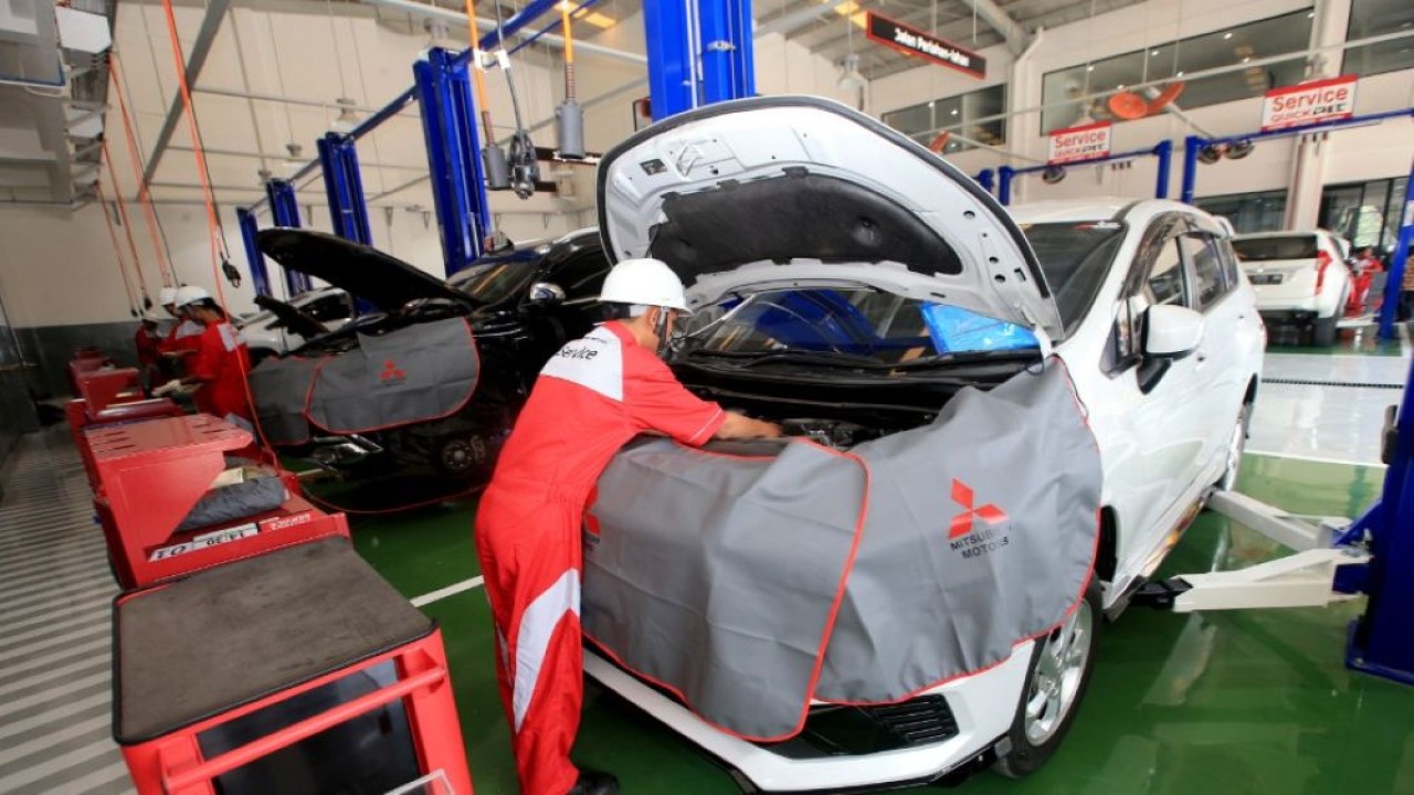 Sejumlah komponen mobil perlu diperiksa usai melakukan perjalanan mudik. (Foto: Istimewa/Mitsubishi)