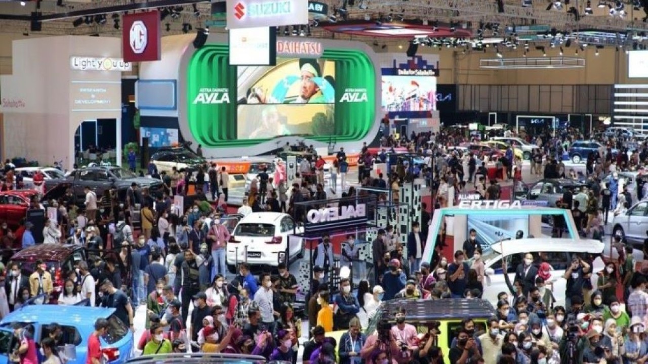 Ilustrasi. Penjualan mobil secara wholesales di Indonesia pada Maret 2025 tercatat turun 5,1 persen. (Foto: Istimewa/Amara Tujuh Perjuangan)