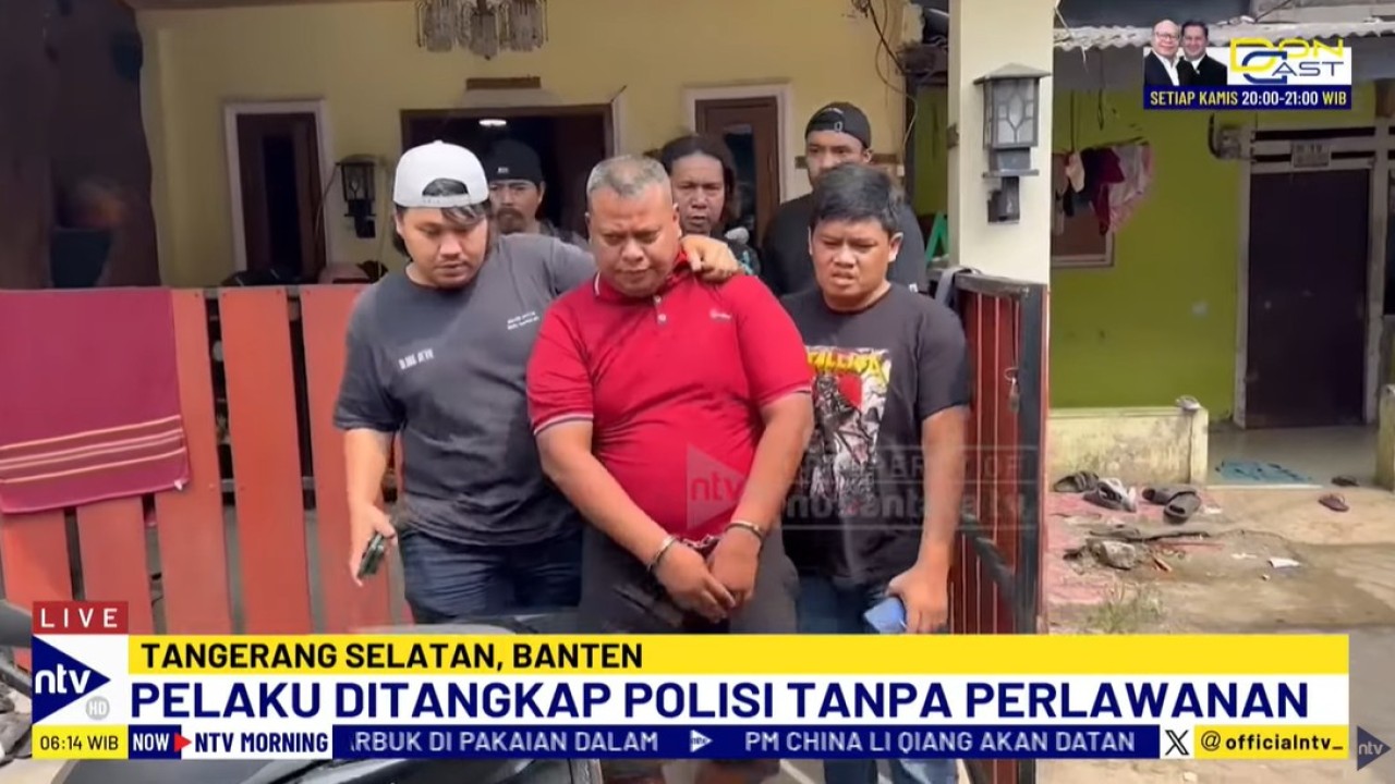 Pelaku penjambretan terhadap ibu desainer Didiet Maulana ditangkap tanpa perlawanan di kediamannya di Ciputat, Tangerang Selatan.