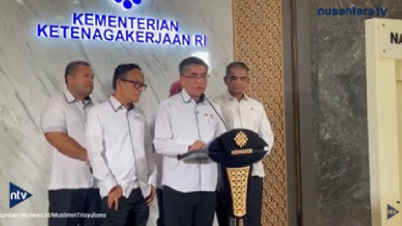 Menteri Ketenagakerjaan, Yassierli mengumumkan BSU tahap I sudah cair