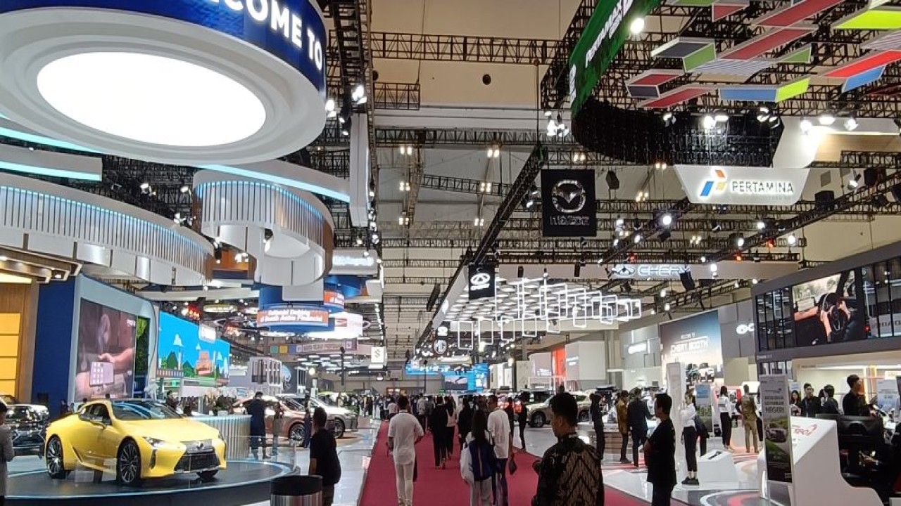 Pameran otomotif GIIAS 2025 mulai 24 Juli hingga 3 Agustus 2025 di ICE BSD City, Tangerang. (Foto: Adiantoro/NTV)