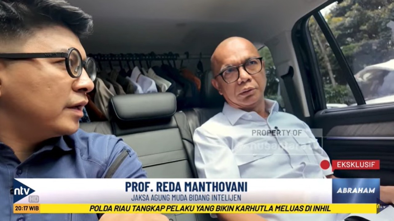 Jamintel Reda Manthovani dalam program "Abraham" bersama jurnalis Nusantara TV Abraham Silaban, pada Senin, 28 Juli 2025.