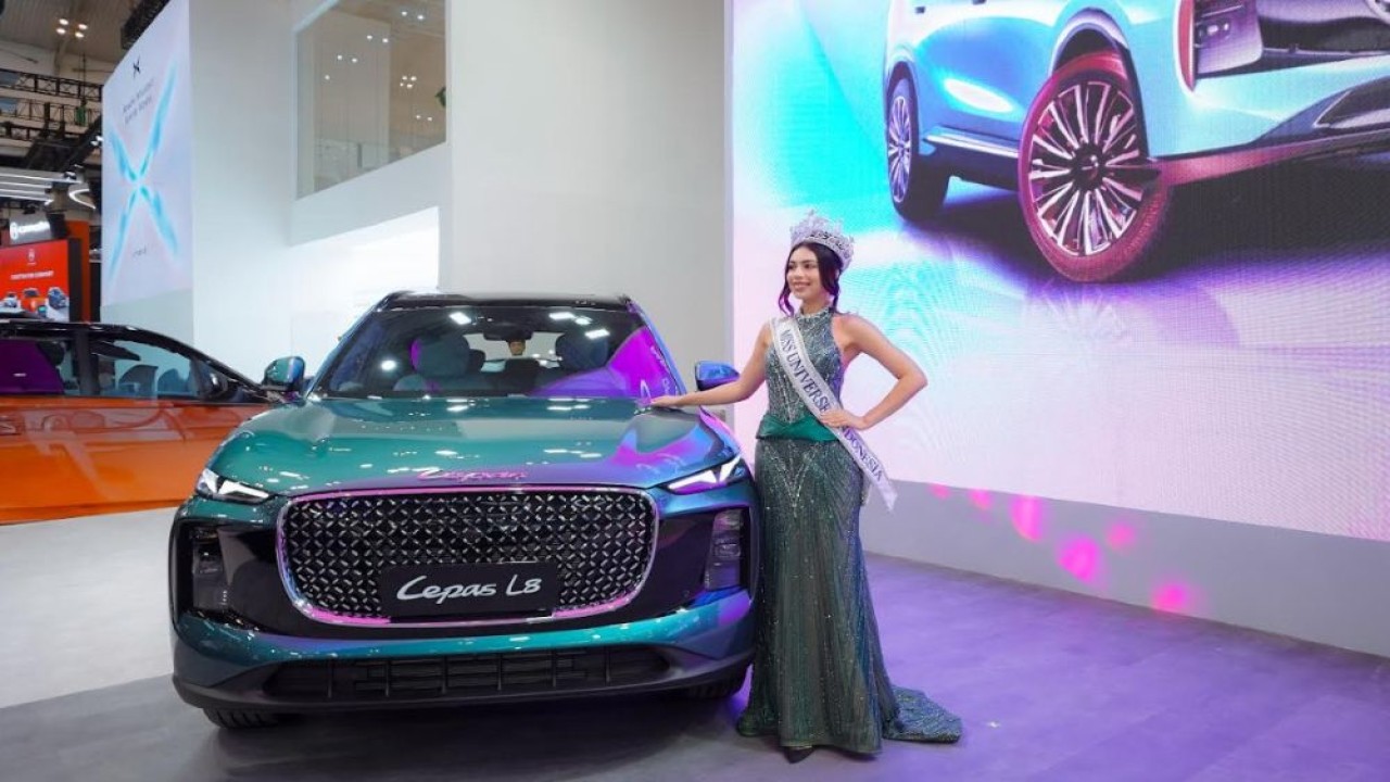 LEPAS memperkenalkan SUV urban L8 di GIIAS 2025. (Foto: Istimewa)