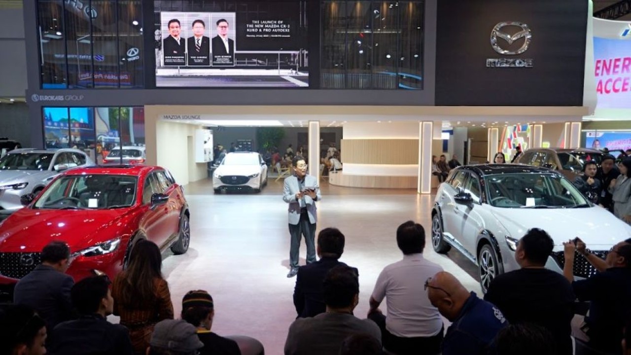 PT Eurokars Motor Indonesia (EMI) resmi meluncurkan dua varian terbaru dari model compact crossover andalannya, Mazda CX-3. (Foto: Istimewa)