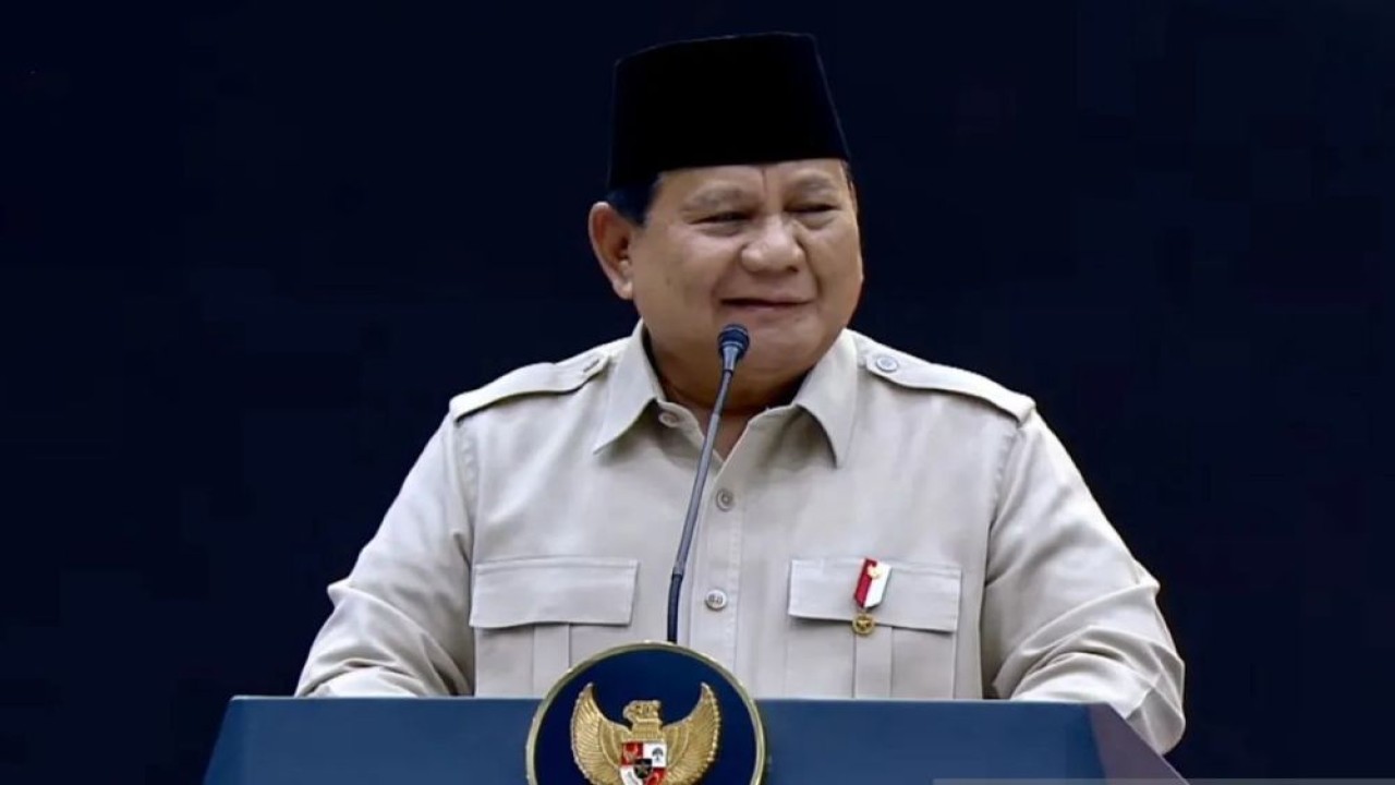 Presiden Prabowo Subianto memberikan sambutan saat acara penutupan Kongres PSI Tahun 2025 di Surakarta, Jawa Tengah, Minggu (20/7/2025). (Foto: ANTARA/HO-Dokumentasi PSI)
