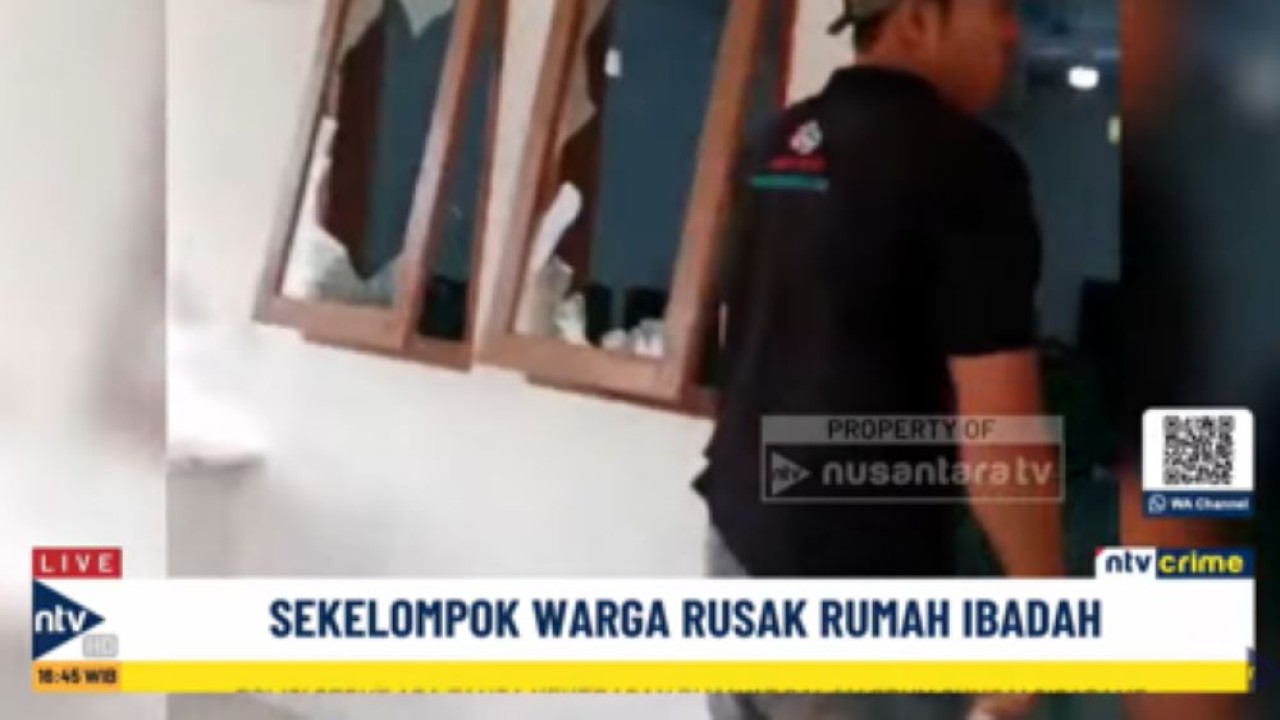 Sekelompok warga di Padang merusak rumah ibadah