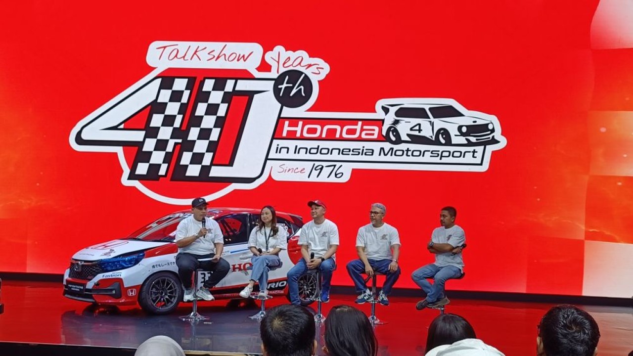 PT Honda Prospect Motor (HPM) merayakan 40 tahun eksistensi Honda di dunia balap nasional pada ajang GIIAS 2025. (Foto: Adiantoro/NTV)