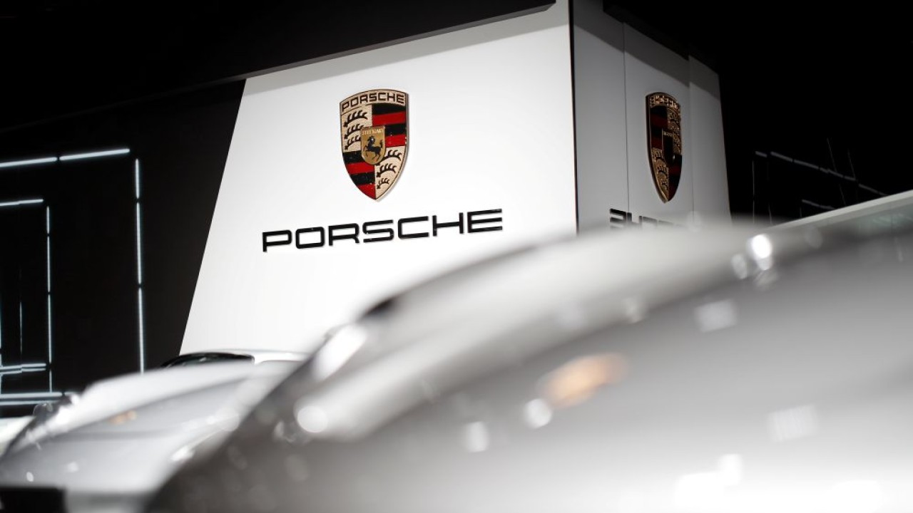 Ilustrasi. Logo Porsche. (Foto: Reuters)