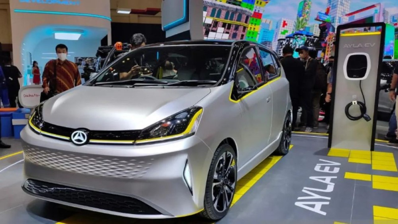 Pengenalan Daihatsu Ayla EV di GIIAS 2022 di ICE BSD, Tangerang, Kamis (11/8/2022). (Foto: ANTARA/Arnidhya Nur Zhafira)