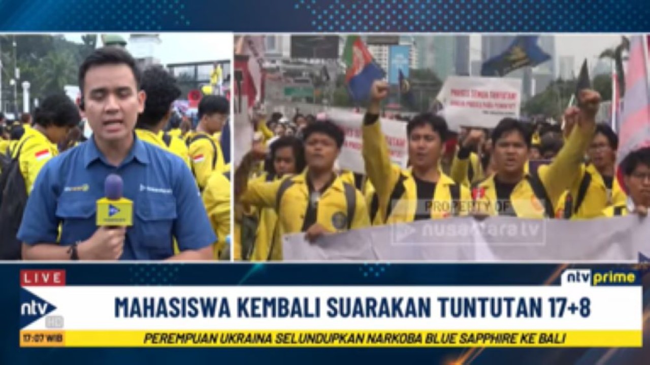 Mahasiswa menggelar aksi unjuk rasa mengawal tuntutan 17+8 yang telah disampaikan ke Pemerintah dan DPR RI