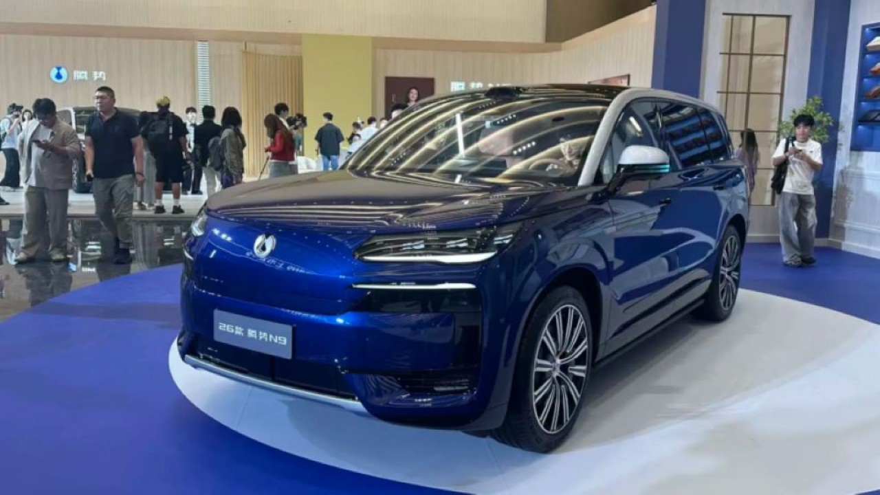BYD resmi meluncurkan Denza N9 2026. (Foto: Istimewa via CarNewsChina)