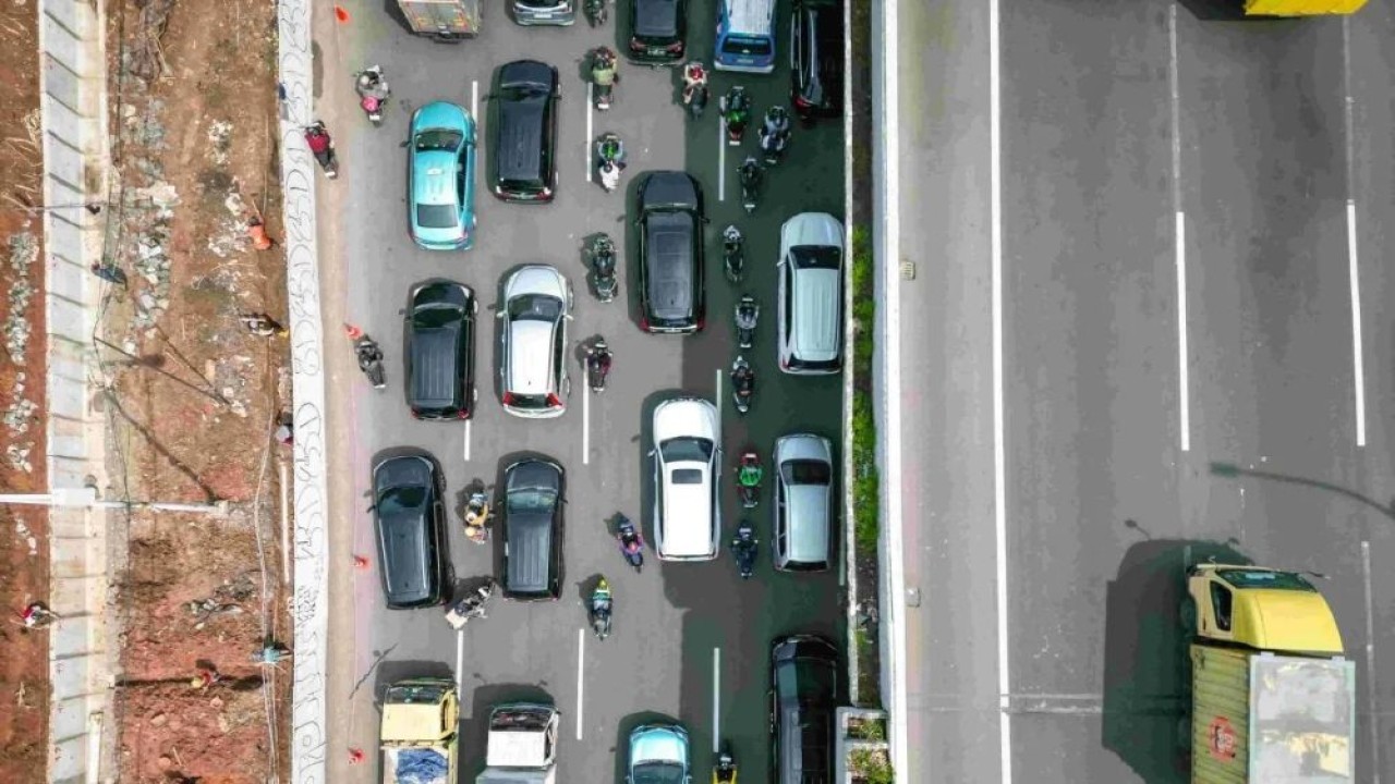 Ilustrasi. Kondisi lalu lintas di Jalan TB Simatupang, Jakarta Selatan dari udara. (Foto: ANTARA/HO-Pemprov DKI Jakarta)