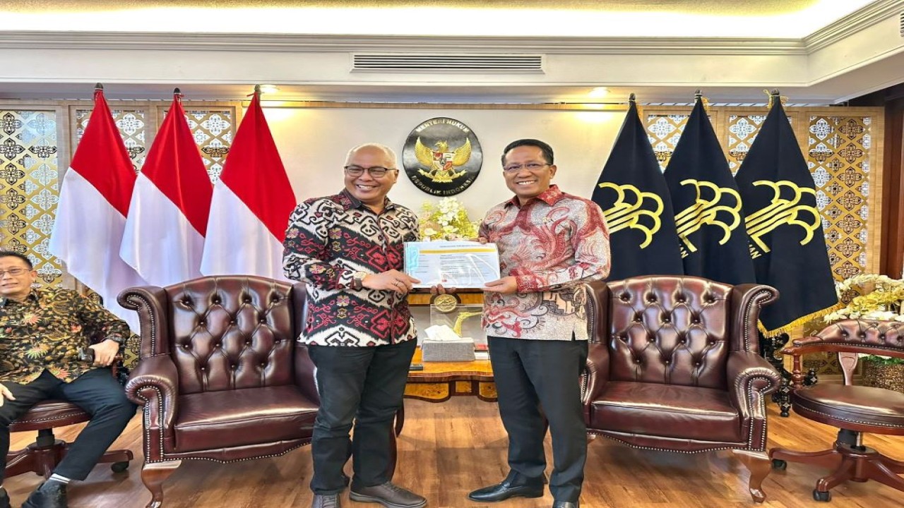 Pengurus Persatuan Wartawan Indonesia (PWI) Pusat yang dipimpin oleh Ketua Umum terpilih, Akhmad Munir, diterima langsung oleh Menteri Hukum, Supratman Andi Agtas, pada Kamis (11/9/2025) siang/Foto: Istimewa