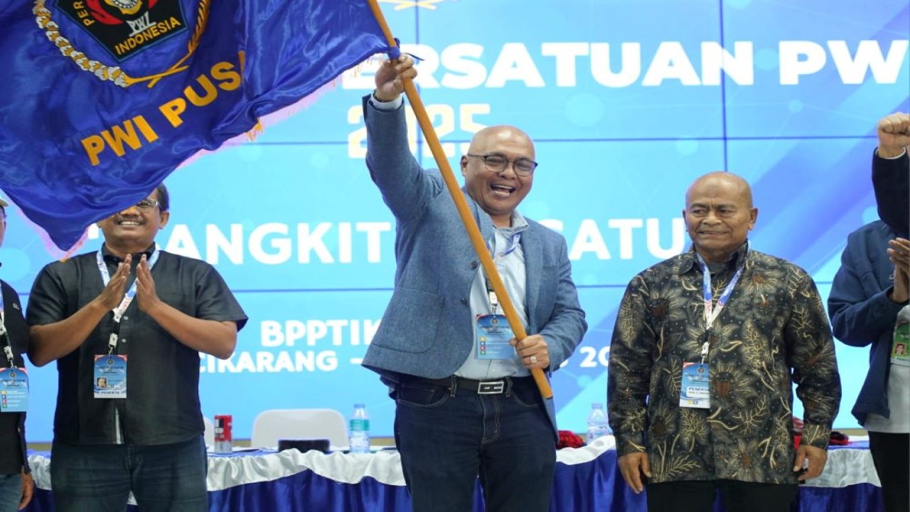 Ketua Umum PWI Pusat Akhmad Munir/ist