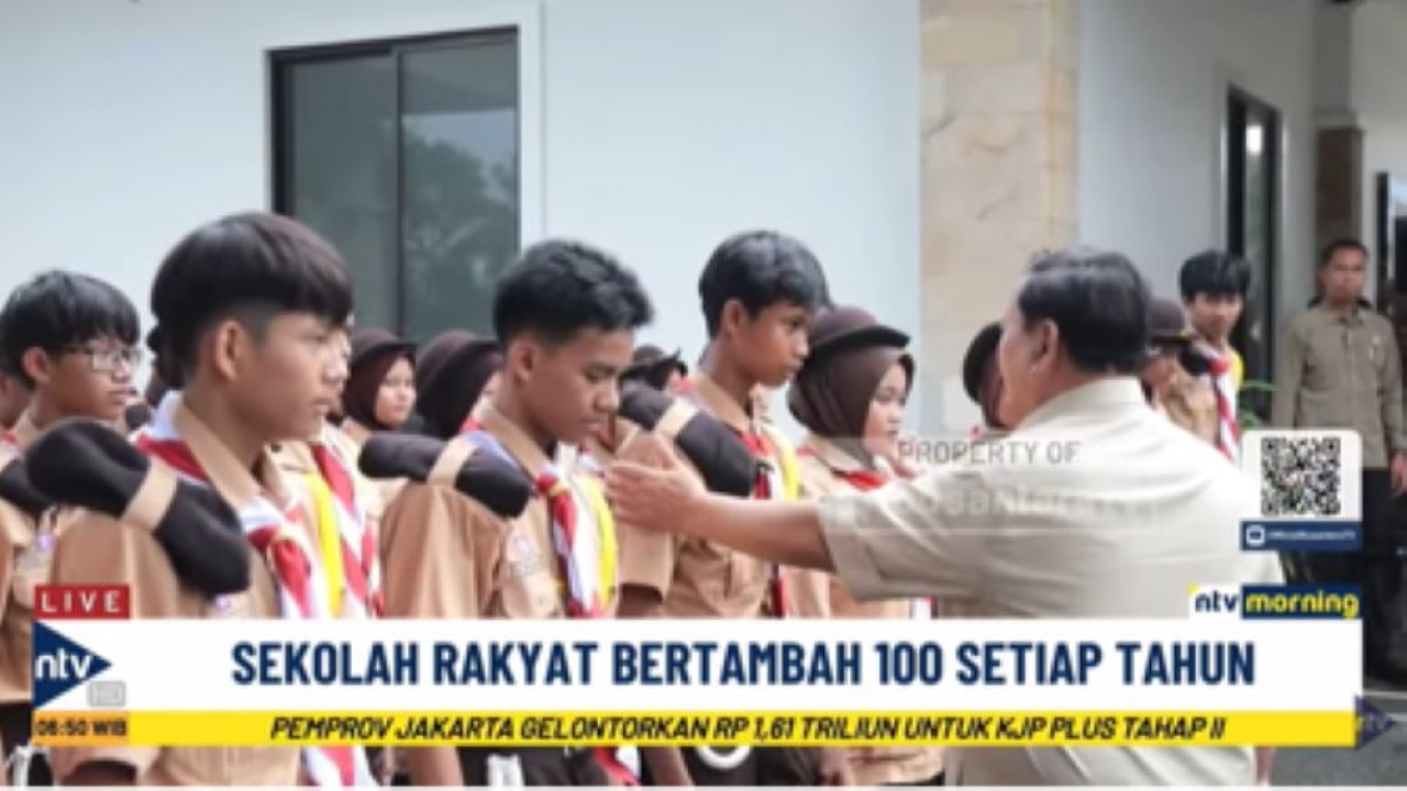 Presiden Prabowo Subianto mengunjungi salah satu Sekolah Rakyat