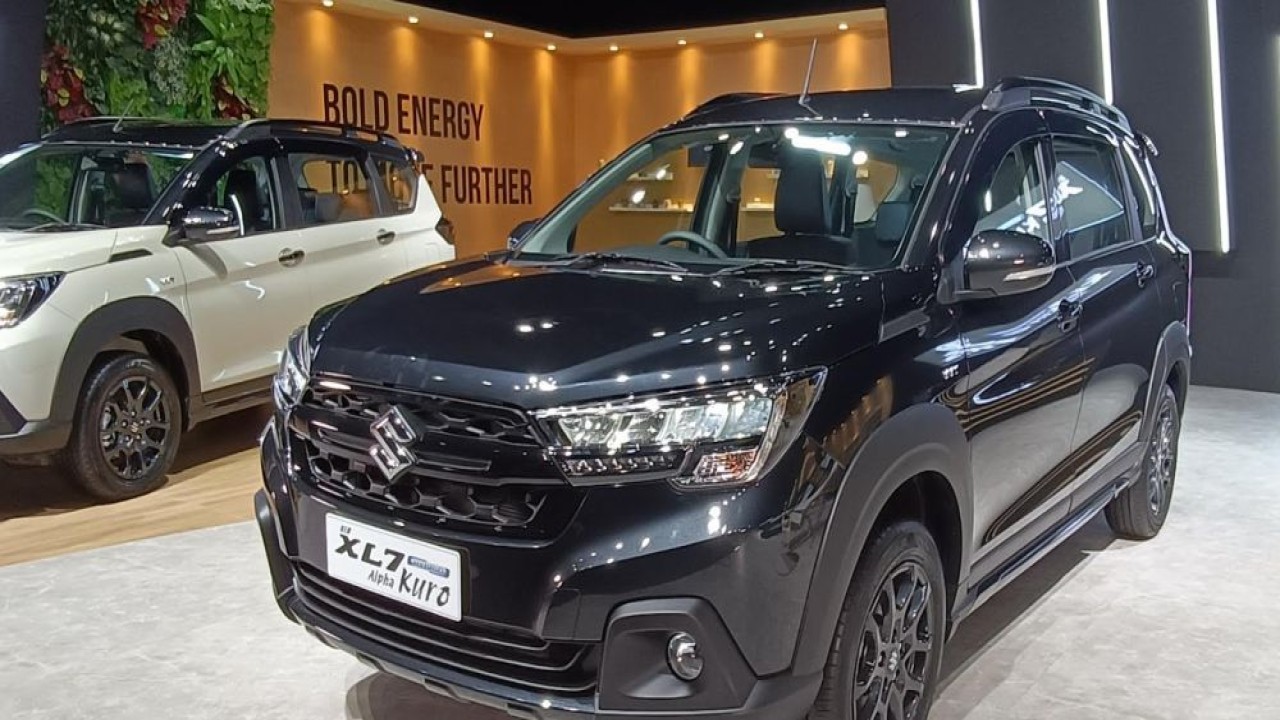 PT Suzuki Indomobil Sales (SIS) secara resmi meluncurkan Suzuki New XL7 Hybrid Alpha Kuro, pada Jumat (19/9/2025). (Foto: Adiantoro/NTV)