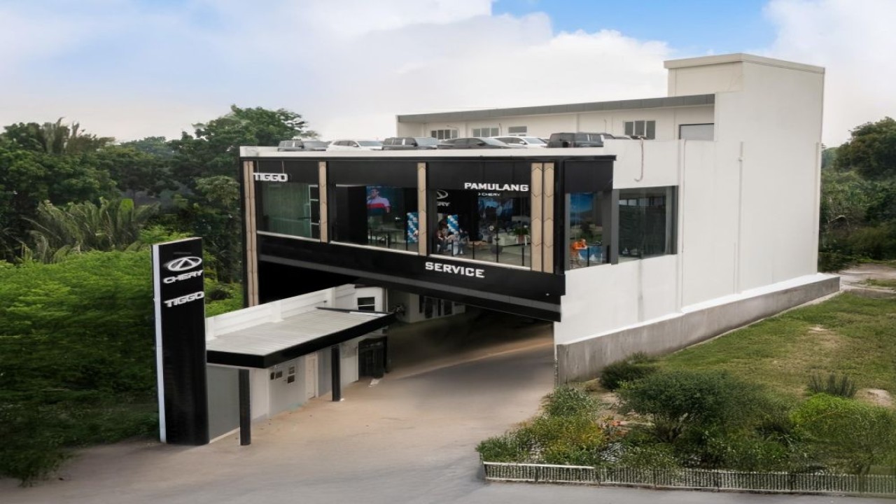 PT Chery Sales Indonesia (CSI) kembali memperluas jaringan layanannya dengan meresmikan Dealer Chery Pamulang. (Foto: Istimewa)
