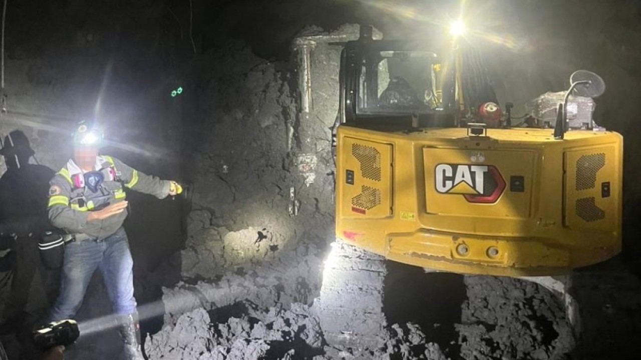 Tim Tanggap Darurat PT Freeport Indonesia (PTFI) pada Minggu, 5 Oktober 2025, telah menemukan dan mengevakuasi 3 jenazah rekan kerja dari lokasi insiden luncuran material basah di Tambang Bawah Tanah Grasberg Block Cave (GBC). (Foto: Dok/Istimewa)