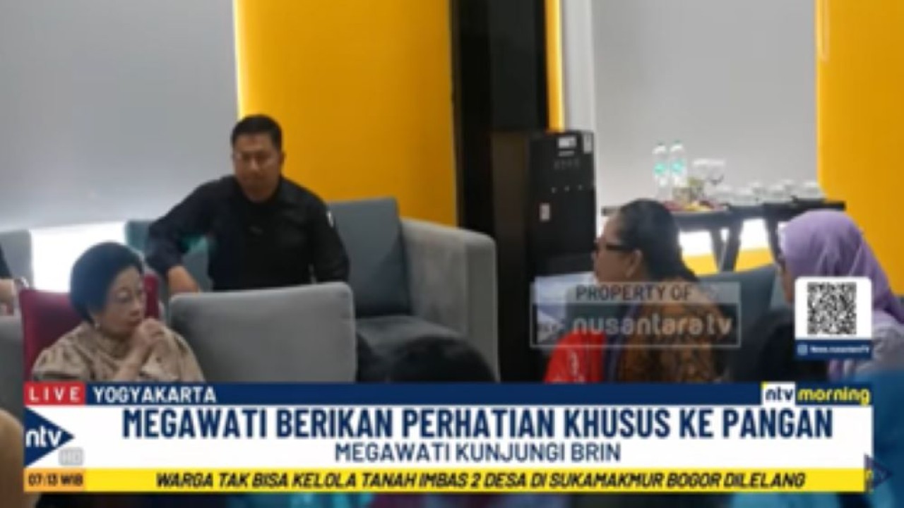 Presiden kelima RI Megawati Soekarnoputri mengunjungi kantor BRIN Yogyakarta