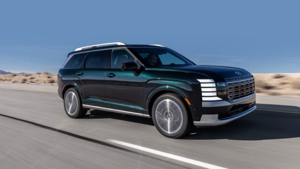 Mobil Hybrid All-New Hyundai Palisade. (Foto: Istimewa via Car and Driver)