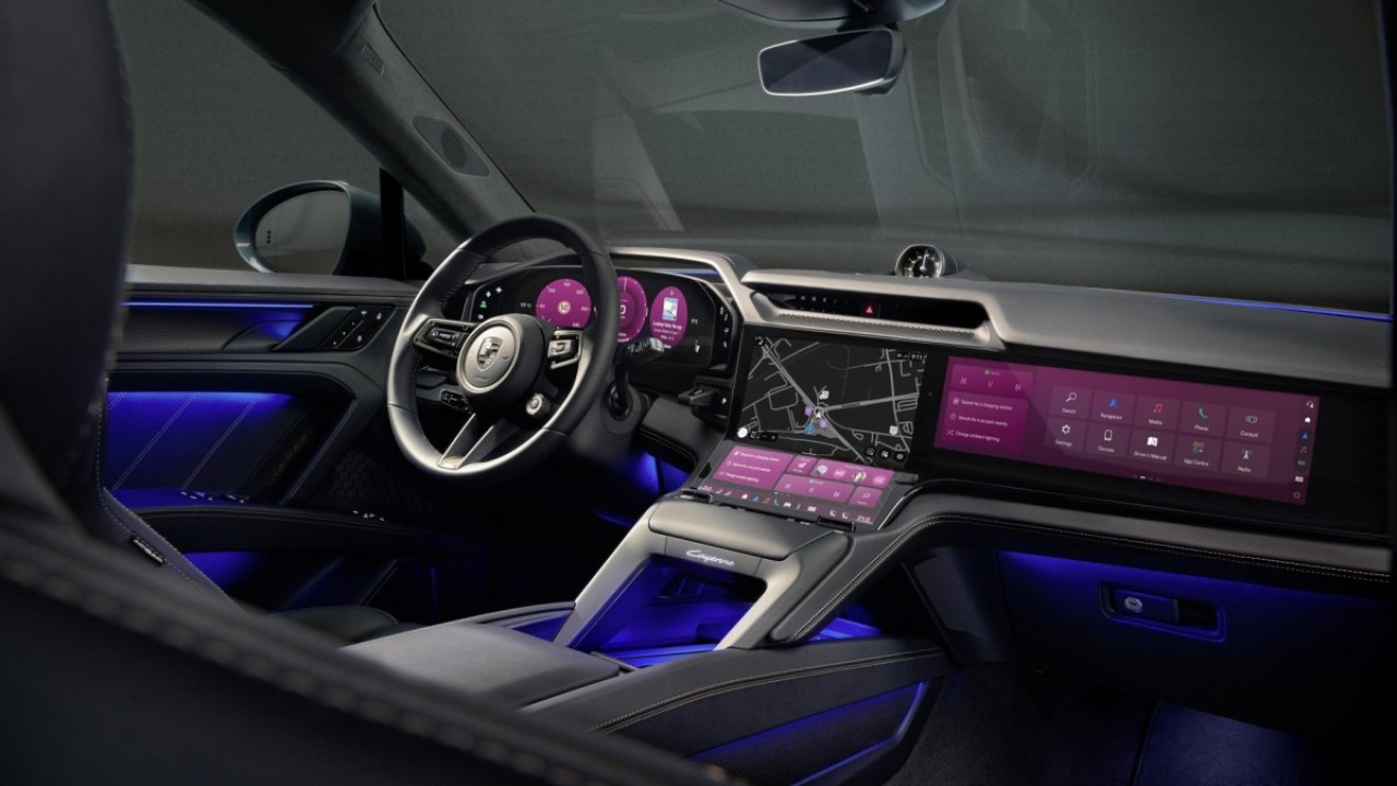 Porsche memamerkan interior masa depan Cayenne Electric. (Foto: Istimewa via ArenaEV)
