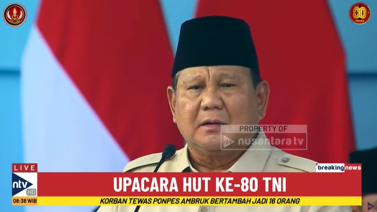 Presiden Prabowo Subianto meminta kepada Panglima TNI dan Kepala Staf untuk mengikuti dan mengkaji terus perkembangan teknologi dan sains.