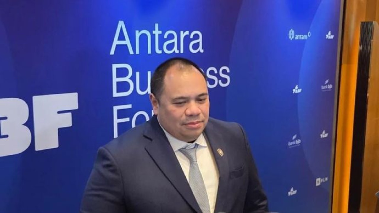 CIO Badan Pengelola Investasi Daya Anagata Nusantara (Danantara) Pandu Patria Sjahrir dalam acara Antara Business Forum (ABF) 2025, Jakarta, Rabu 19 November 2025 (ANTARA/Bayu Saputra) (Antara)