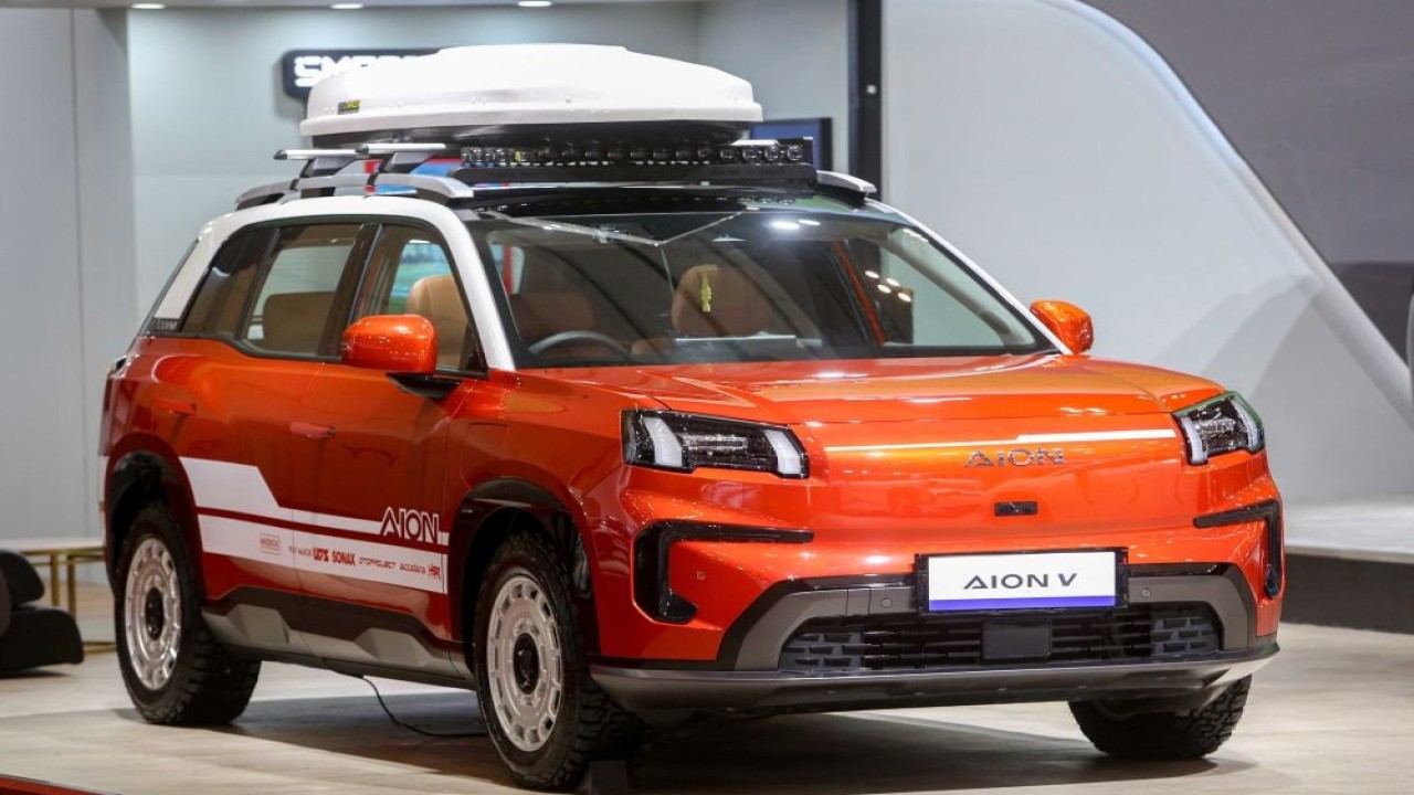 AION V denga modifikasi tampil di GJAW 2025. (Foto: Istimewa/GAC Indonesia)