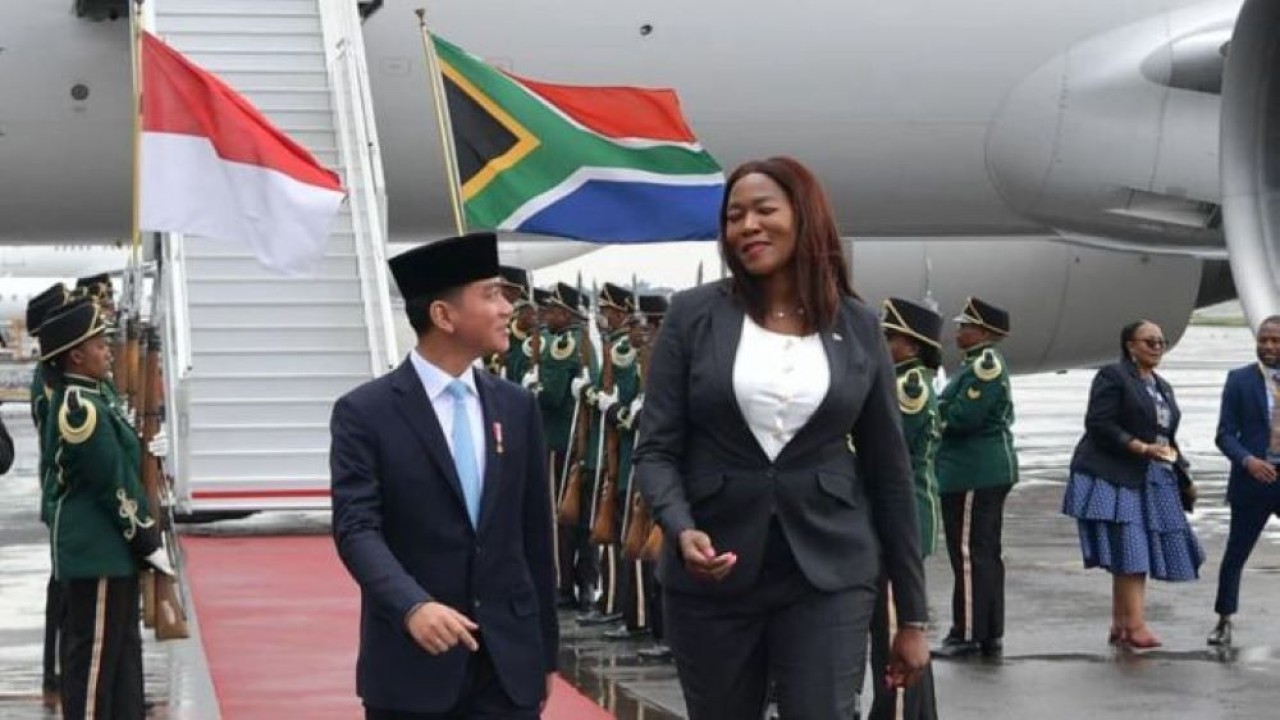 Tiba di Johannesburg, Wapres Gibran disambut Menteri Energi Afrika Selatan dan tarian Pantsula (Istimewa)