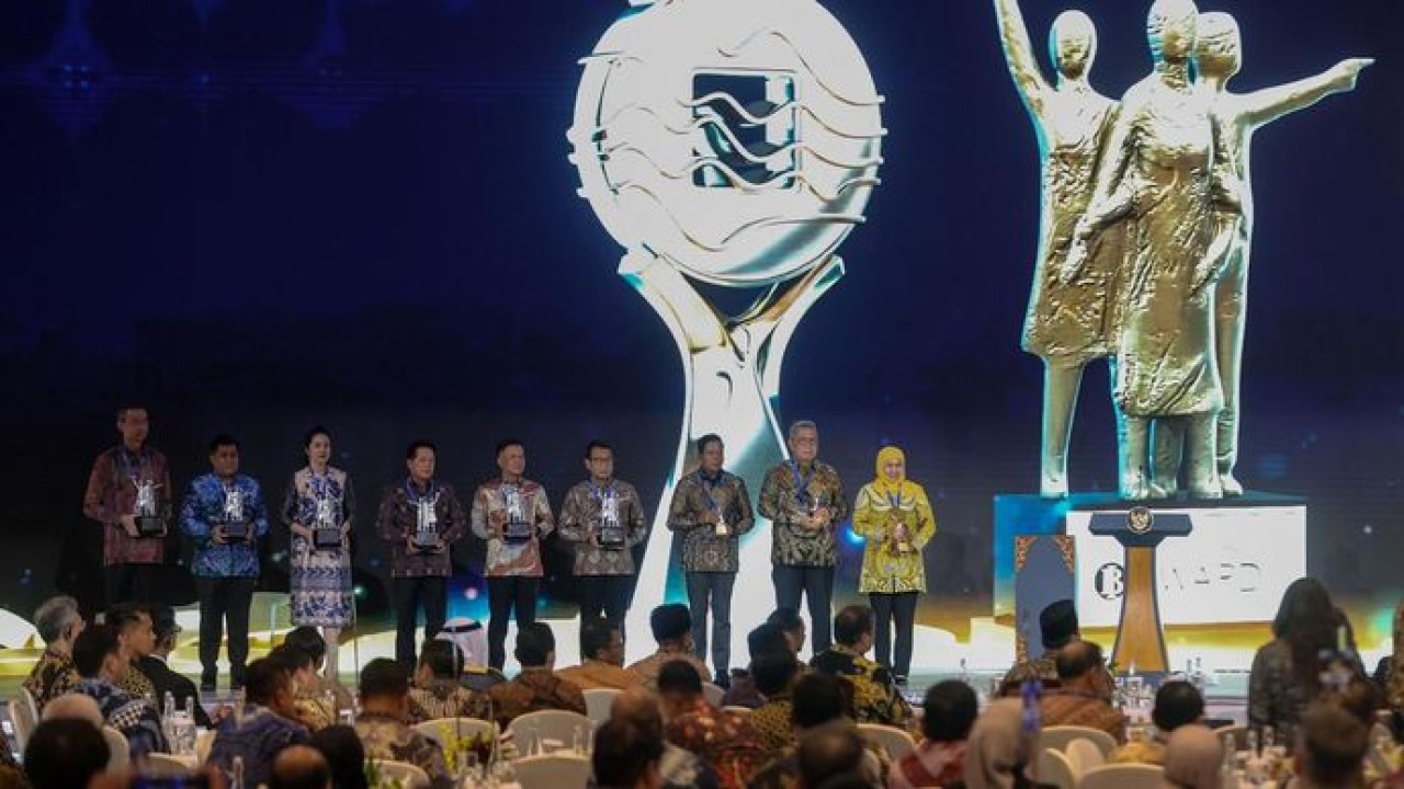 BNI raih dua penghargaan BI Awards 2025, perkuat peran dalam stabilitas sistem keuangan Nasional.