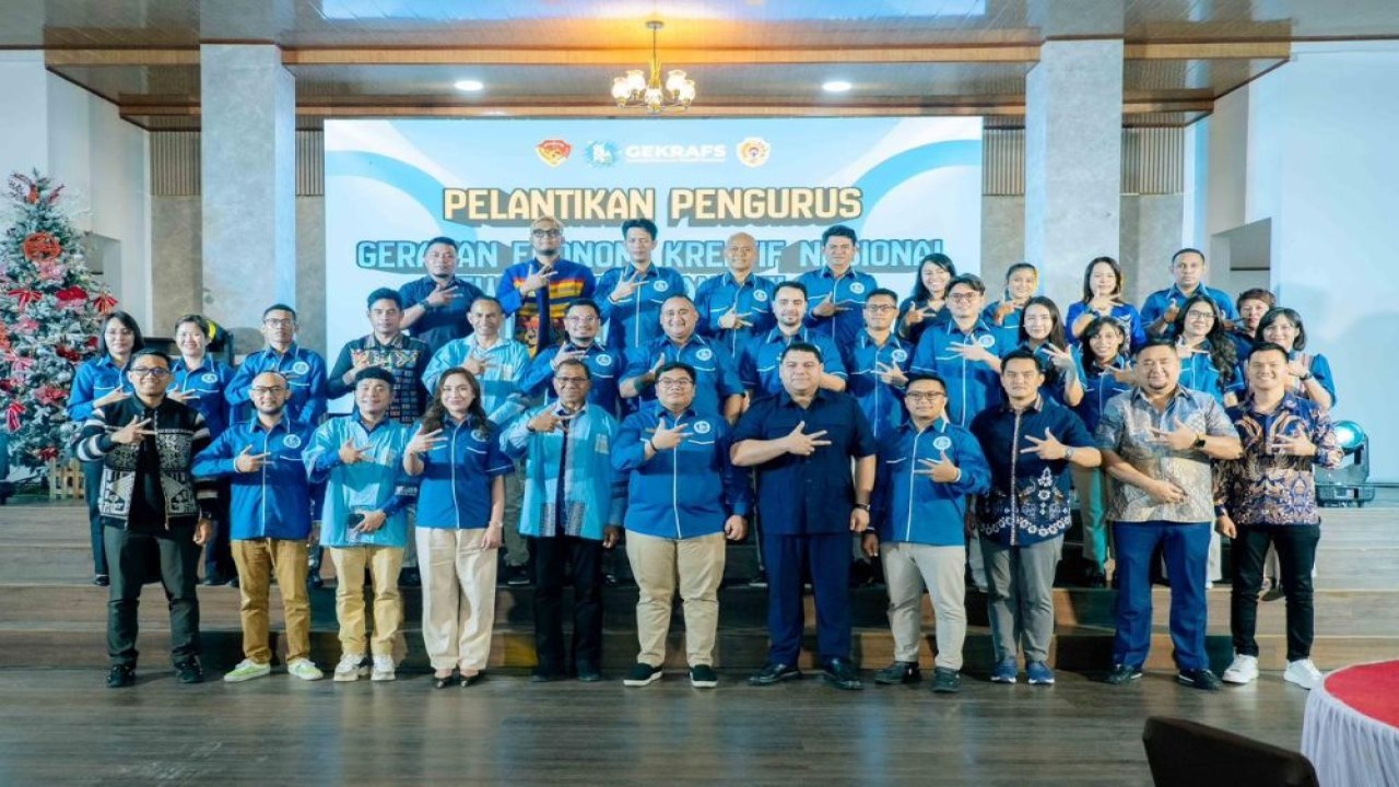 Dewan Pimpinan Wilayah (DPW) Gerakan Ekonomi Kreatif Nasional (GEKRAFS) Nusa Tenggara Timur (NTT) resmi dilantik untuk periode 2025-2028 pada Jumat (12/12/25). (Foto: Dok/Istimewa)