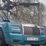 Mobil Mewah-1765521802