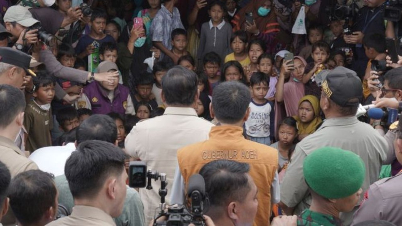 Presiden Prabowo Subianto saat mengunjungi Aceh Tamiang. (Foto: Dokumentasi Media Kepresidenan)