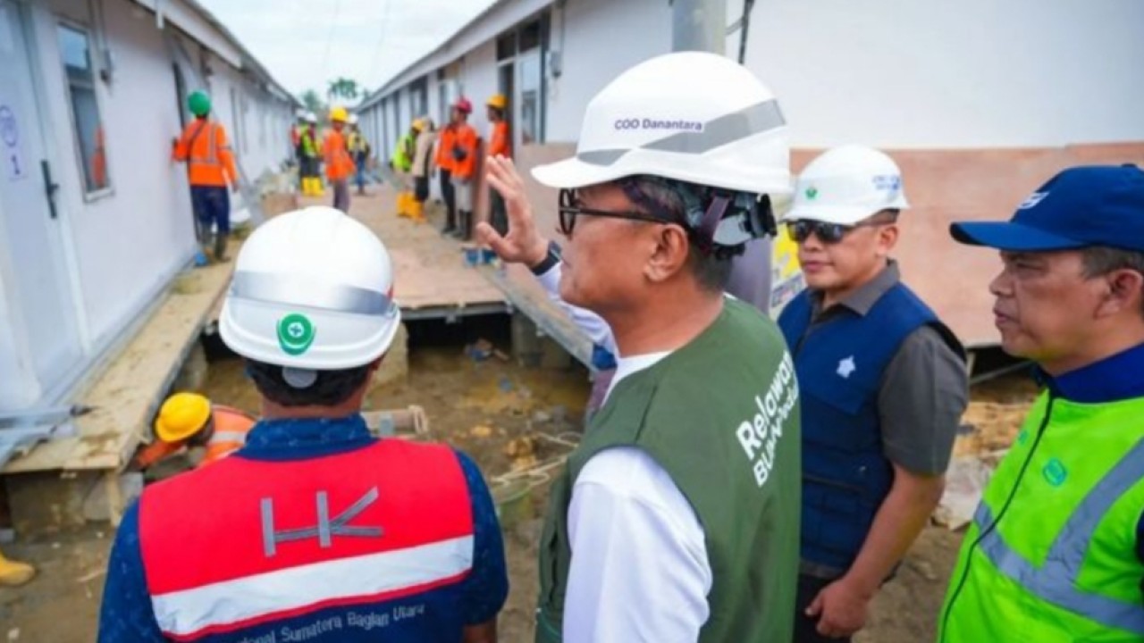Peninjuan langsung progres pembangunan di Aceh Tamiang (ANTARA/HO-Danantara) (Antara)