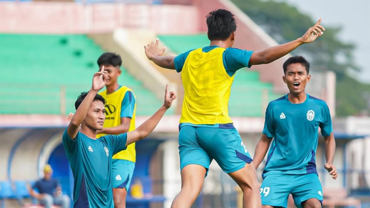 Persika Karanganyar (i.League)