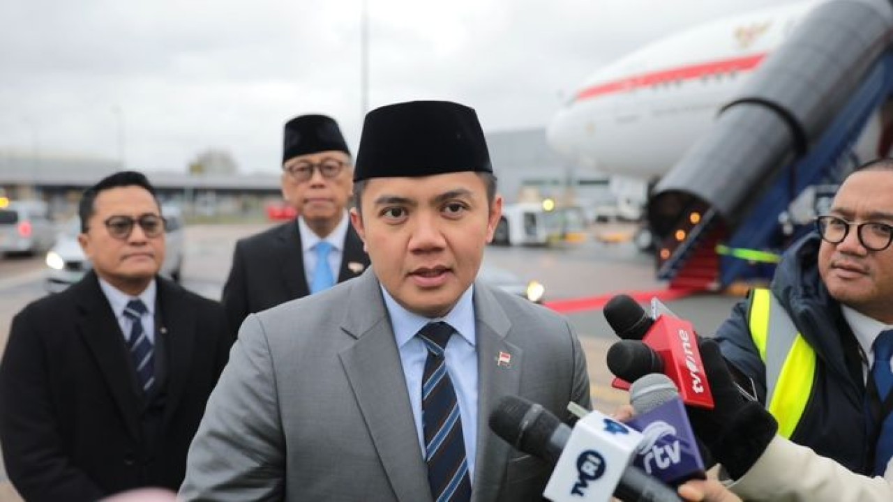 Sekretaris Kabinet Teddy Indra Wijaya di London, Inggris. (Sekertariat Kepresidenan)