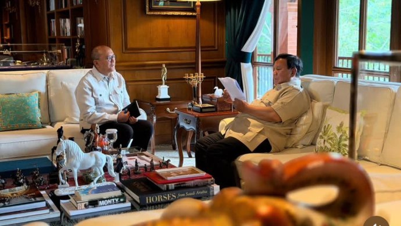Presiden Prabowo Subianto menerima Kepala Badan Pengelola Investasi Daya Anagata Nusantara (BPI Danantara) sekaligus Menteri Investasi dan Hilirisasi Rosan Roeslani. (Istimewa)