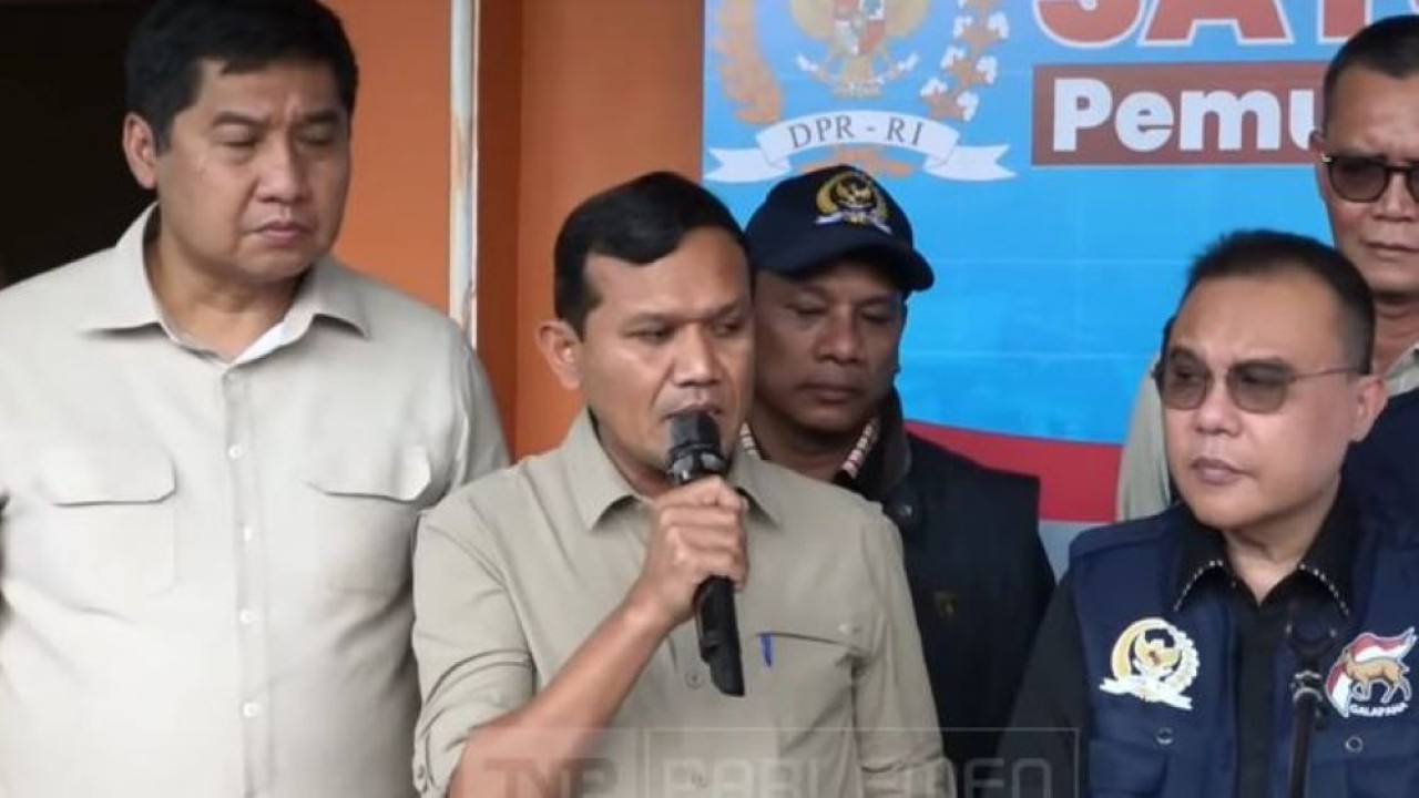 Wakil Gubernur (Wagub) Aceh Fadhlullah menyampaikan ucapan terima kasih kepada Presiden Prabowo Subianto, Wakil Ketua DPR RI Sufmi Dasco Ahmad, serta jajaran pemerintah pusat yang telah memastikan Transfer ke Daerah (TKD) untuk Aceh tidak terkena efisiensi. (Foto: Istimewa)
