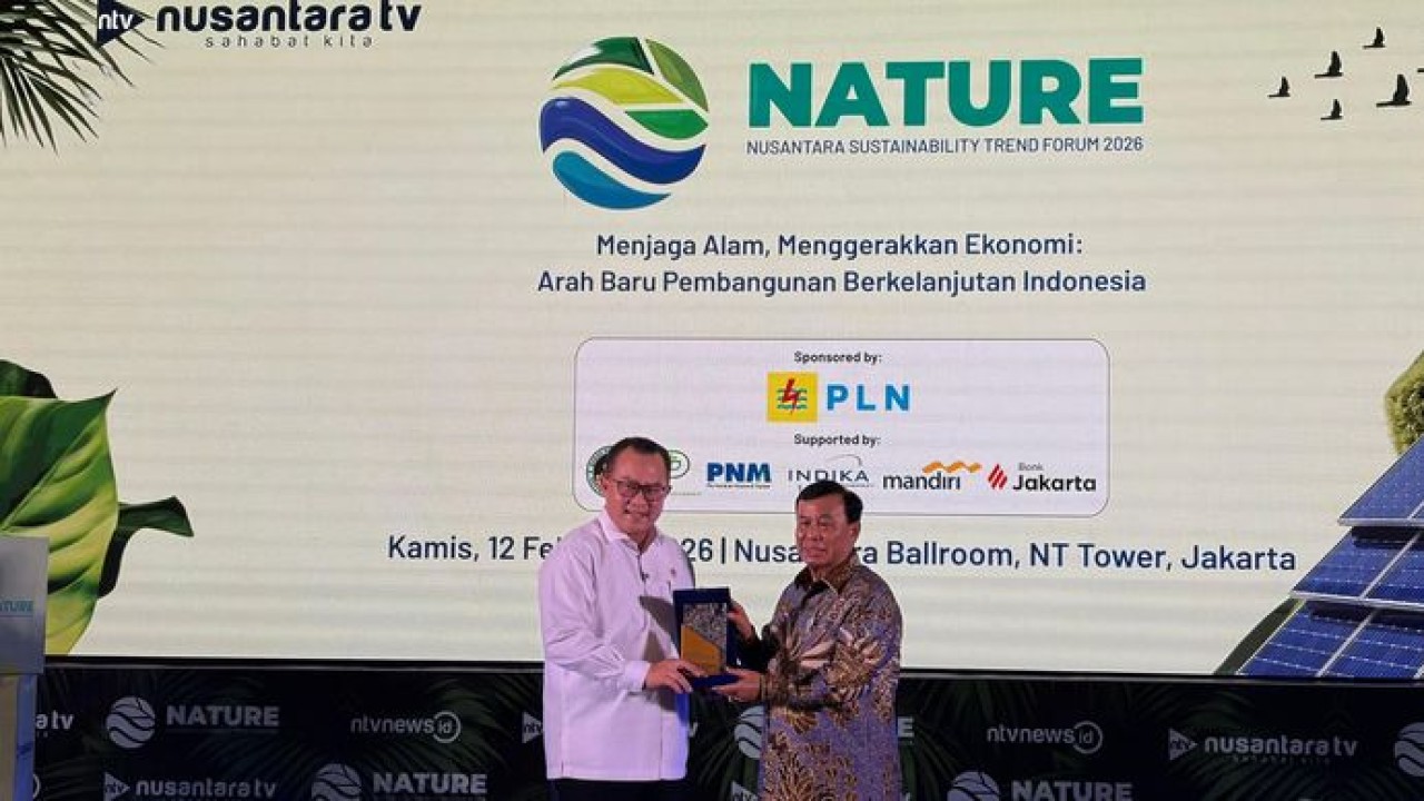 Kepala BRIN Prof Arif Satria dan Presiden Komisaris NT Corp Nurdin Tampubolon (Ntv)