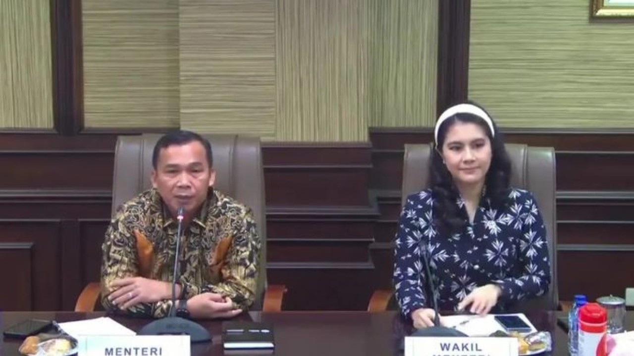 Mendukbangga/Kepala BKKBN Wihaji dan Wamendukbangga Ratu Ayu Isyana Bagoes Oka. (Kemendukbangga)