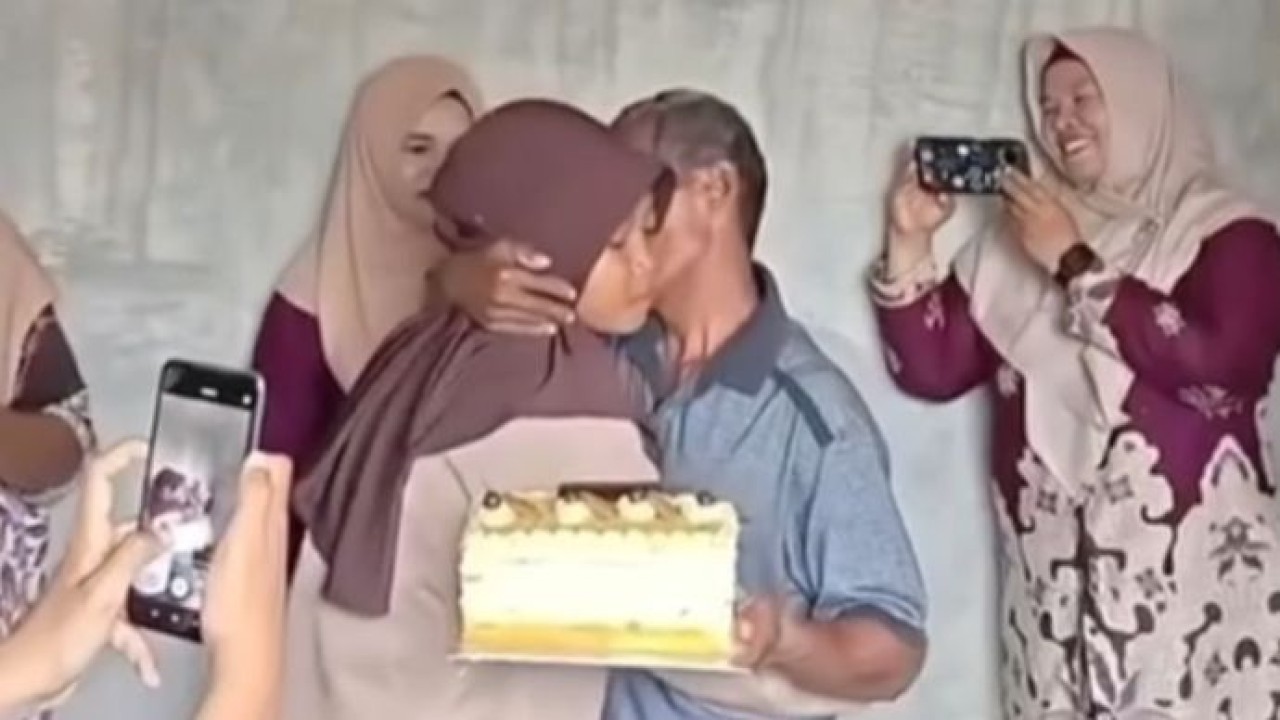 Seorang siswa surati MBG, minta masak enak buat hadiah ultah sang ayah (Instagram @infombg)