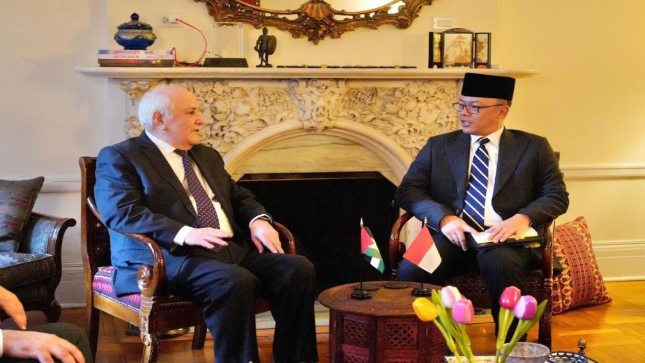 Menteri Luar Negeri Sugiono bertemu Wakil Tetap Palestina untuk Perserikatan Bangsa Bangsa (PBB), Menteri Riyad Mansour di Kantor Perwakilan Palestina, New York, Amerika Serikat (AS). (Istimewa)