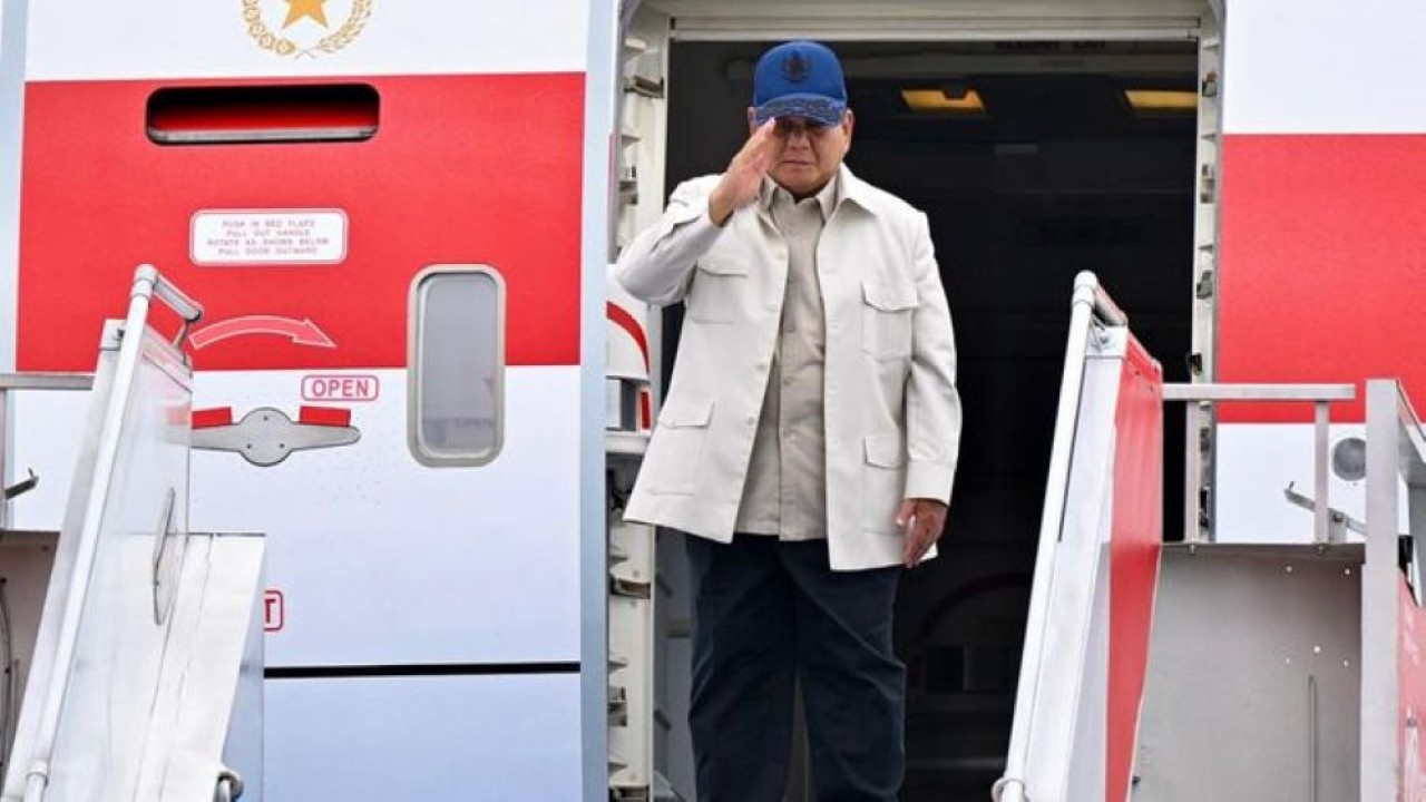 Prabowo didampingi Menteri ESDM dan Sekretaris Kabinet bertolak ke Washington DC bertemu dengan Presiden Trump (Sekretariat Presiden)
