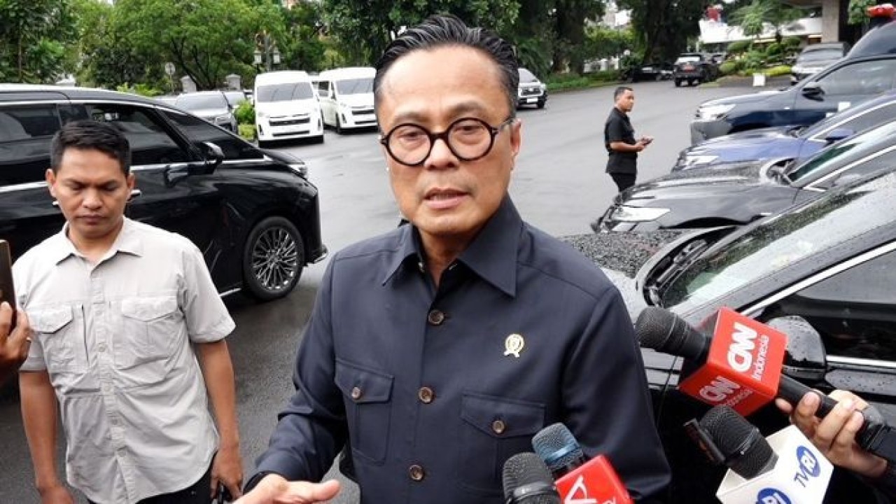 Chief Operating Officer (COO) Badan Pengelola Investasi Daya Anagata Nusantara (BPI Danantara) Dony Oskaria memberikan keterangan di Kompleks Istana Kepresidenan, Kamis, 12 Februari 2026. (Istimewa)