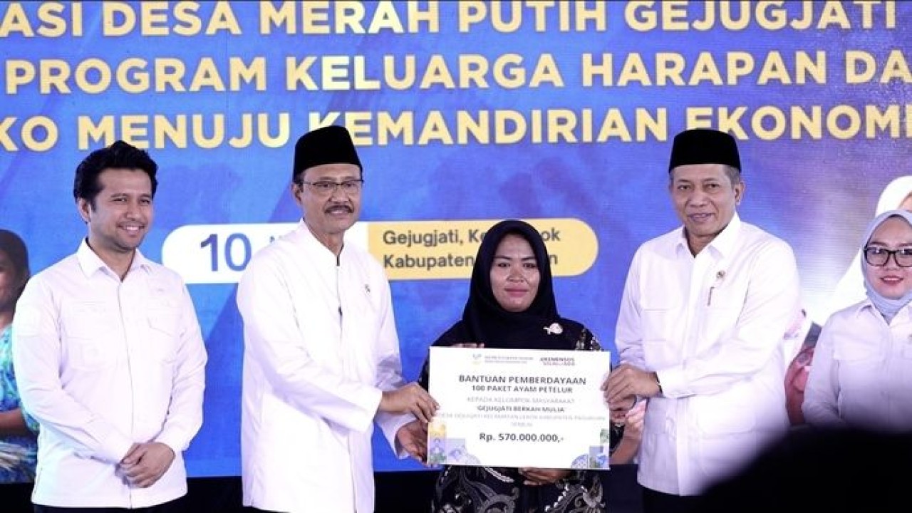 Koperasi Desa/Kelurahan Merah Putih tumbuh pesat berkat kolaborasi yang dilakukan Kementerian Koperasi dan Kementerian Sosial. (Istimewa)