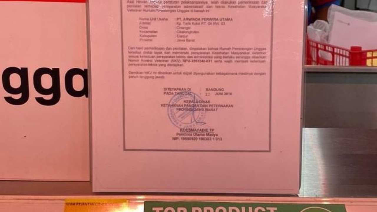 PT Arwinda Perwira Utama buka suara terkait kronologis dugaan penipuan dan pembohongan terhadap konsumen yang dilakukan Lotte terhadap produk ayam potong yang viral di media sosial.