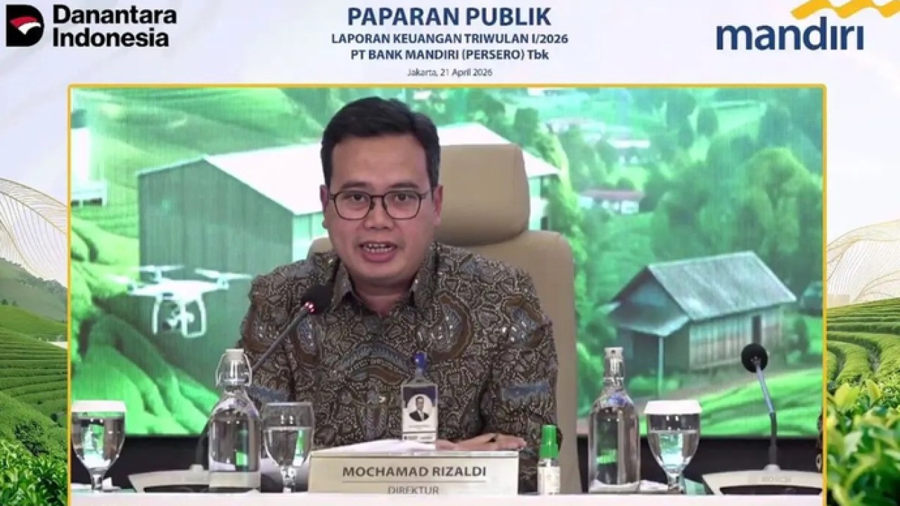 Tangkapan layar Direktur Corporate Banking Bank Mandiri Mochamad Rizaldi memaparkan materi dalam konferensi pers Paparan Kinerja Triwulan I 2026 secara daring di Jakarta, Selasa (21/4/2026). ANTARA/Rizka Khaerunnisa (Antara)