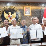 Pemerintah-1776830680